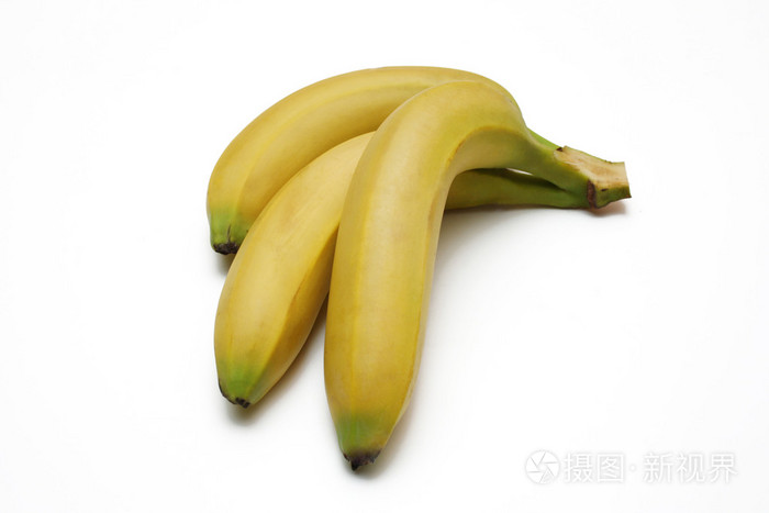 在白色背景上的三个香蕉