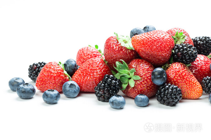新鲜混合莓果