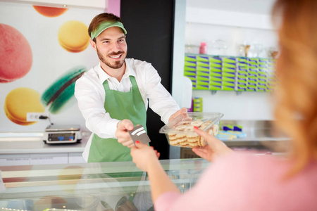 卖东西的小贩图片