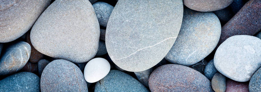 平滑的石头图片