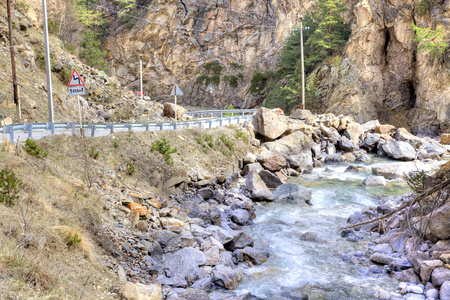 高加索地区。峡谷和河流阿贝苏