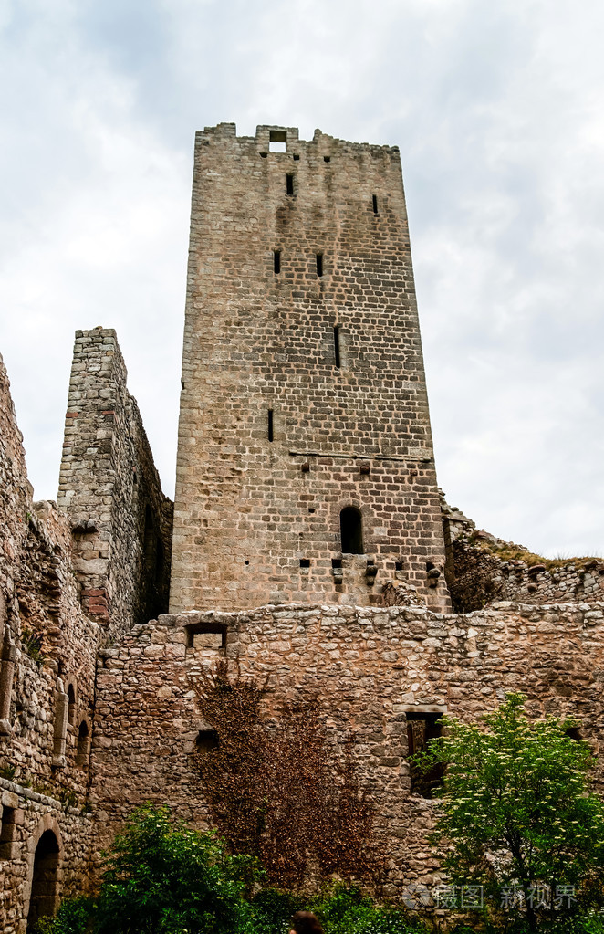 在阿尔萨斯的旧的中世纪要塞ortenbourg