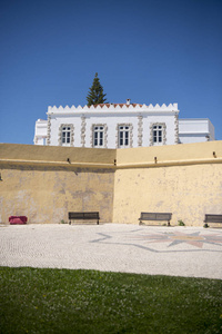 城堡或在兹村在葡萄牙堡