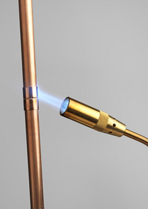 在灰色的火焰喷灯照片