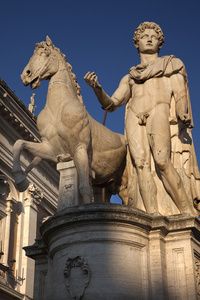 蓖麻雕像后卫的罗马托山意大利罗马