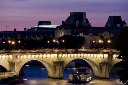 巴黎观河围网日落