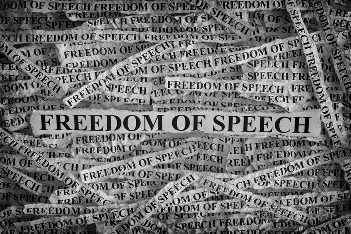 改为言论自由的碎的纸屑