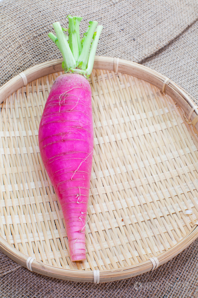 紫色的大萝卜