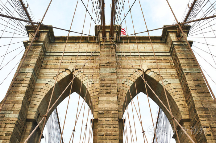 布鲁克林桥柱