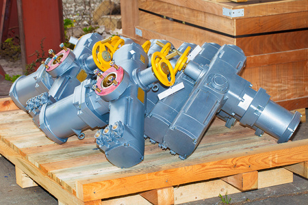 致甲状腺肿电致动器准备派遣照片