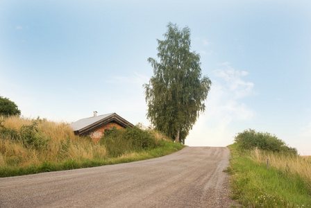 路与小小屋和树