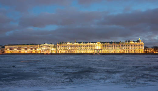 在圣彼得堡的冬宫