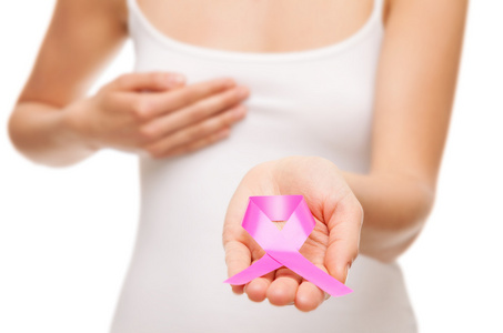 女人抱着粉红色癌症认识功能区图片