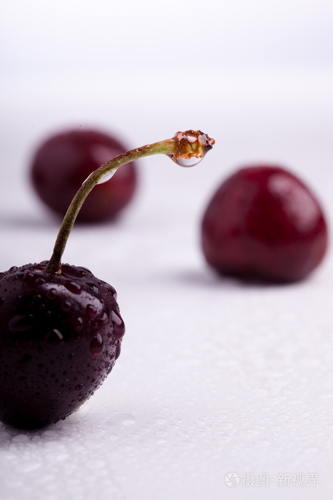 一颗樱桃的特写镜头