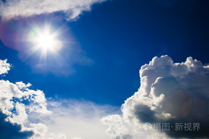 太阳和美丽的云照片-正版商用图片0c6hd6-摄图新视界