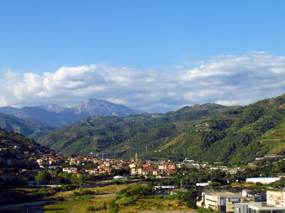 山和意大利城镇
