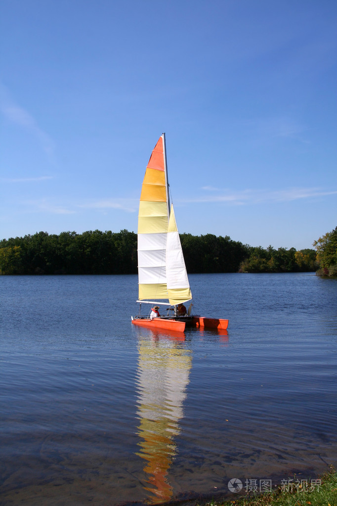 帆艇