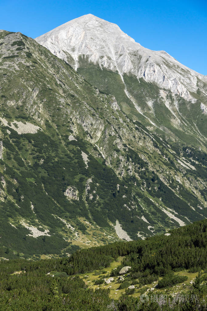 景观与 hvoynati 和维赫伦峰峰值,皮林山照片-正