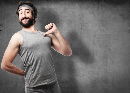 自豪自豪的运动员照片