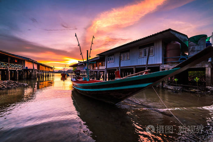渔船和渔民的方式生活泰国