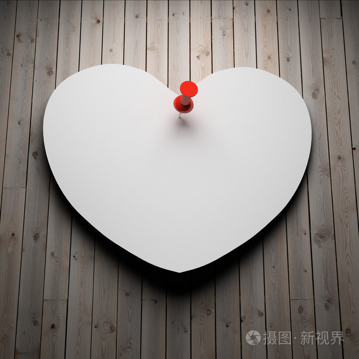 在木材上的空白纸心