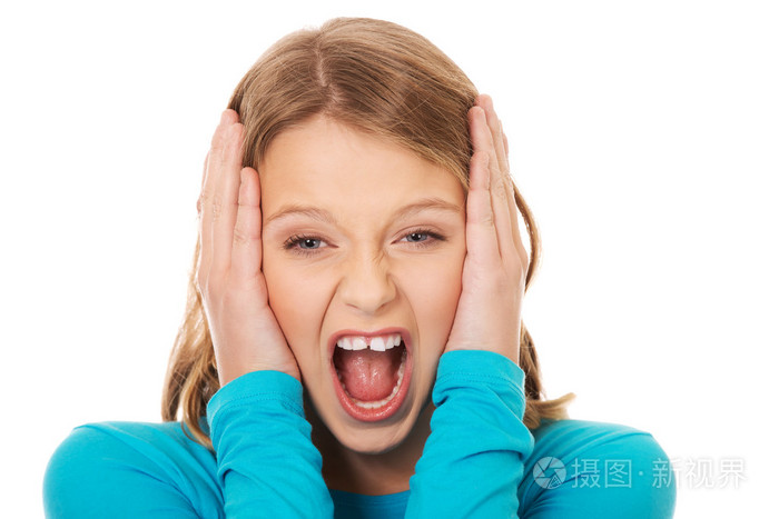 愤怒的孩子尖叫