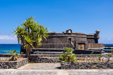 Castillo de San Juan Bautista 在特内里费岛上