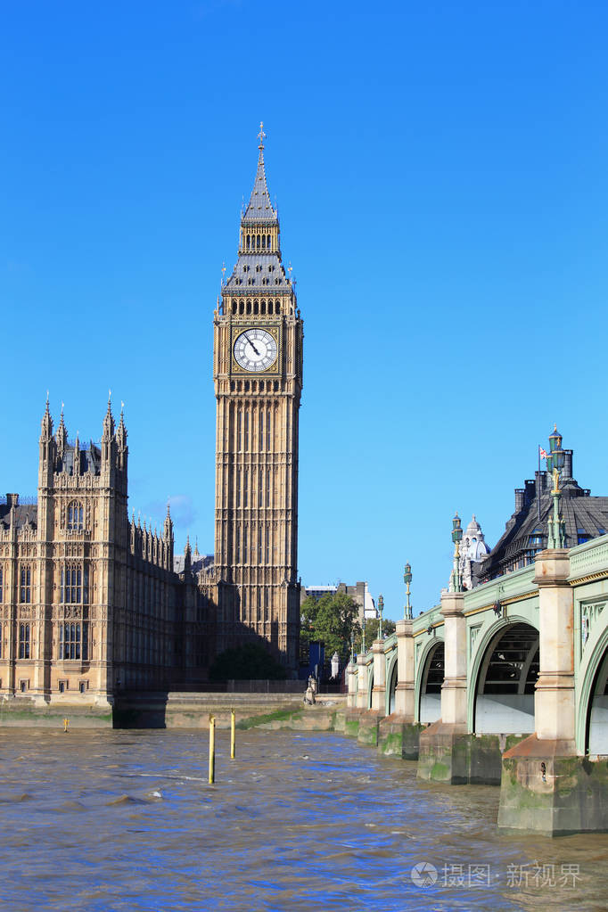 在伦敦的大笨钟照片-正版商用图片0cfkd7-摄图新视界
