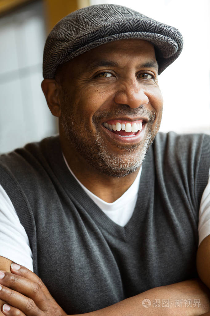 一个成熟的非洲裔美国人的肖像