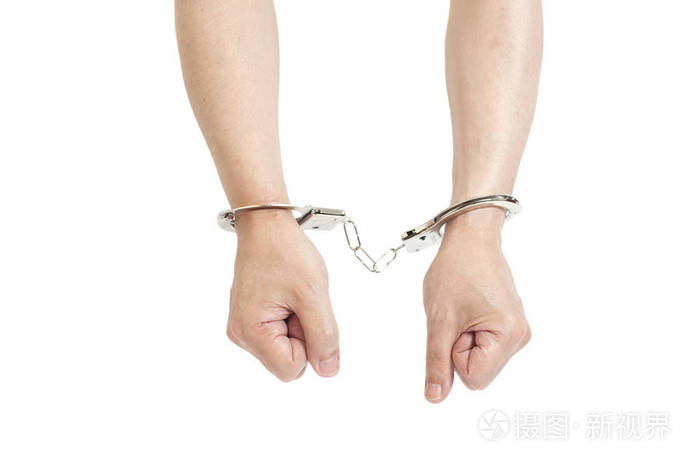 男子双手手铐上孤立的白色背景