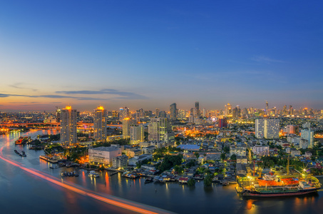 黄昏的曼谷视图