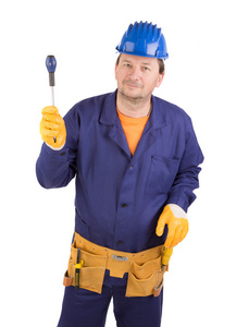 工人戴着工具的防护头盔。