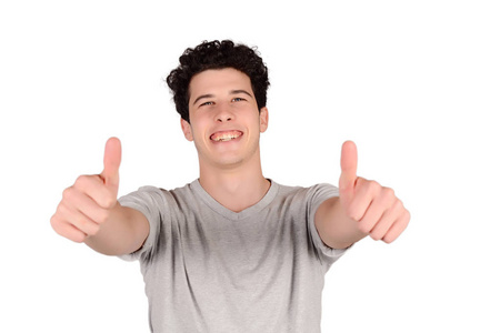 拉丁美洲的年轻人做 ok 手势照片