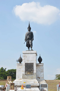 国王的纪念碑那莱陛下倡议向欧洲进行外交和贸易