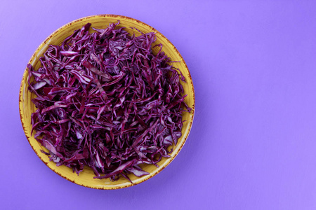 厨师切紫甘蓝图片