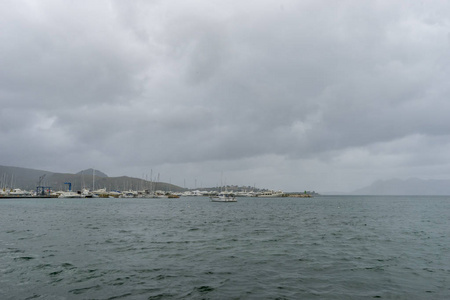 风景, 雨在暴风雨的海, 马略卡岛海岛在西班牙