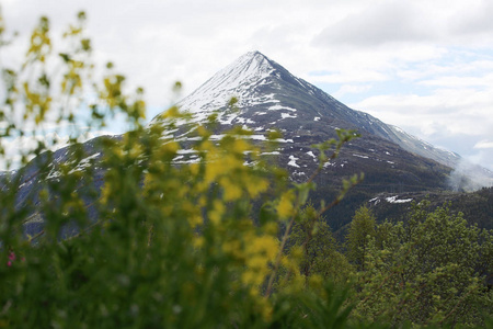 山 Gaustatoppen 和 Rjukan