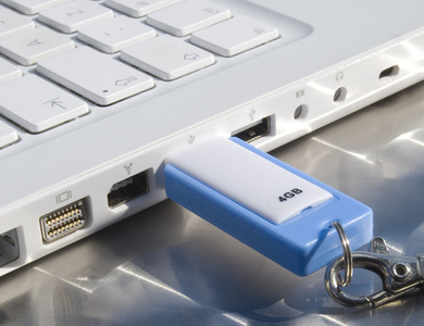 通讯连接器图片