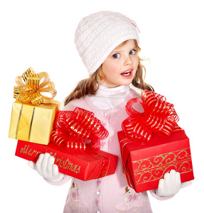 孩子与红色圣诞礼品盒