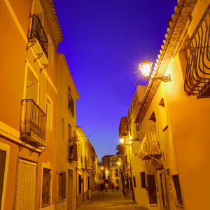 丹尼亚旧村日落黄昏在西班牙阿利坎特