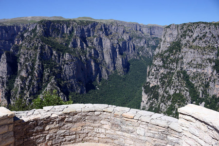 Vikos 峡谷景观 Zagoria 希腊的观点