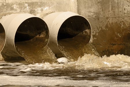 下水道排水渠照片