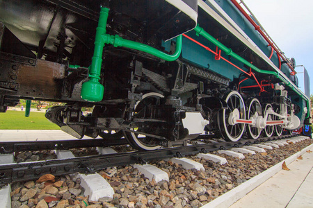 被遗弃的旧火车总站转向架旧火车照片
