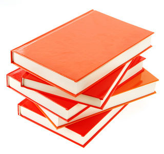 堆红色和橙色的书