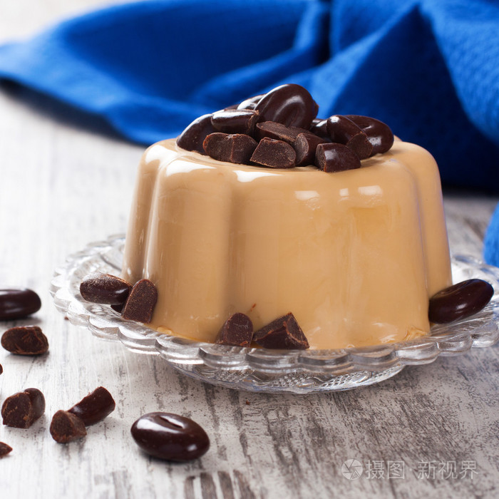 咖啡与巧克力糖果布丁
