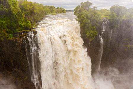 维多利亚瀑布在赞比亚