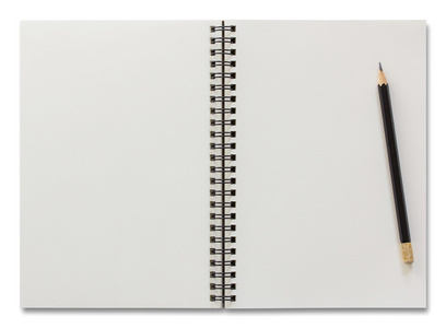 空白的螺旋笔记本和铅笔在白色背景上孤立
