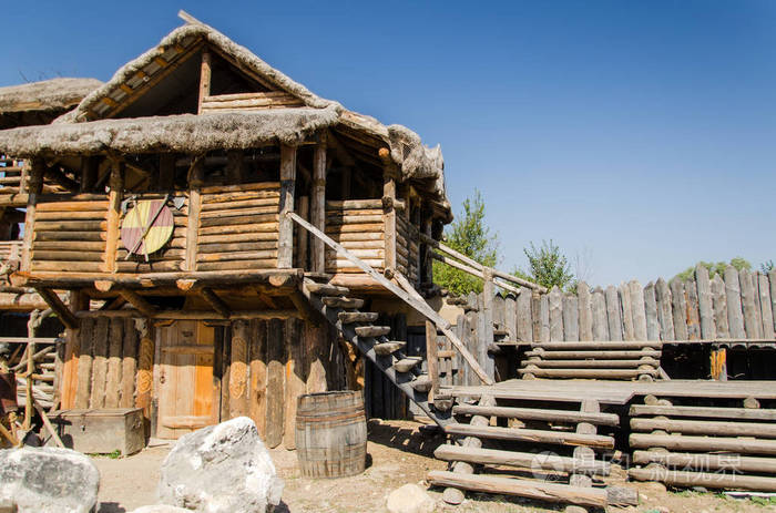 在民族村的房子