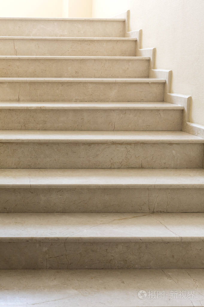 楼梯间背景关闭