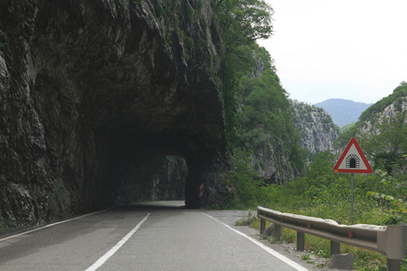 在欧洲的山路